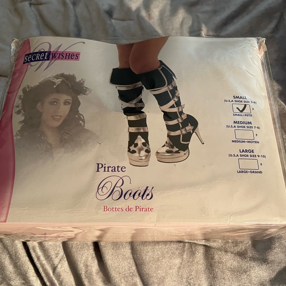 Adult Pirate Boots - Picture 4 of 6